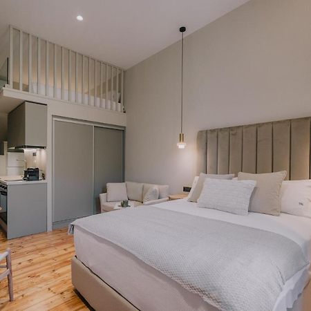 Sanrocco Suites -Corfu Town Luxury Apartments מראה חיצוני תמונה