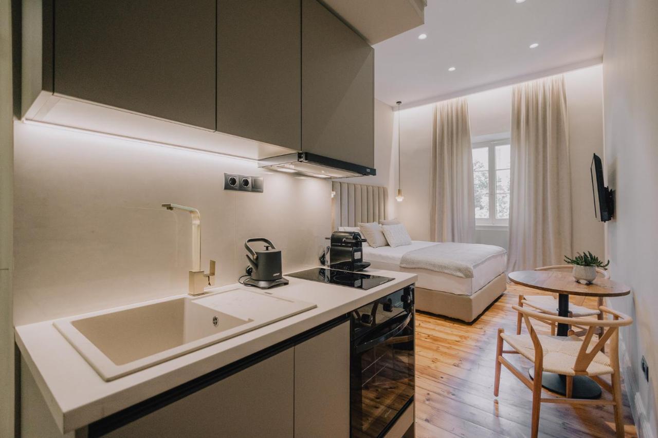 Sanrocco Suites -Corfu Town Luxury Apartments מראה חיצוני תמונה