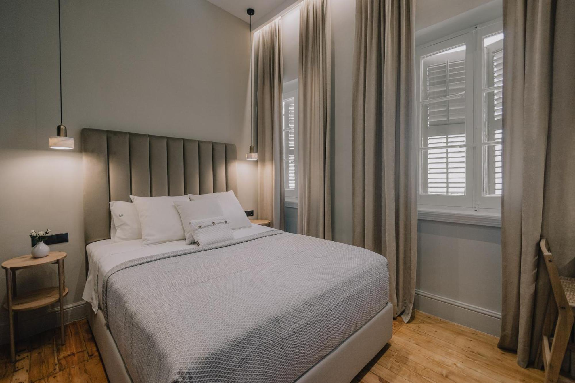 Sanrocco Suites -Corfu Town Luxury Apartments מראה חיצוני תמונה